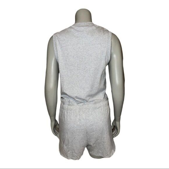 Nike Women's Gray Jumpsuit Graphic Print Romper Small NWT - Picture 4 of 9